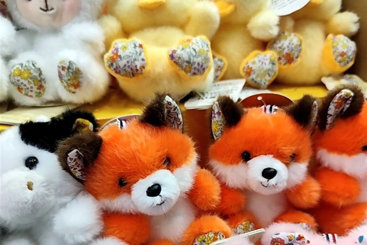 Peluches en la Fase 3 de la Feria de Cant&oacute;n